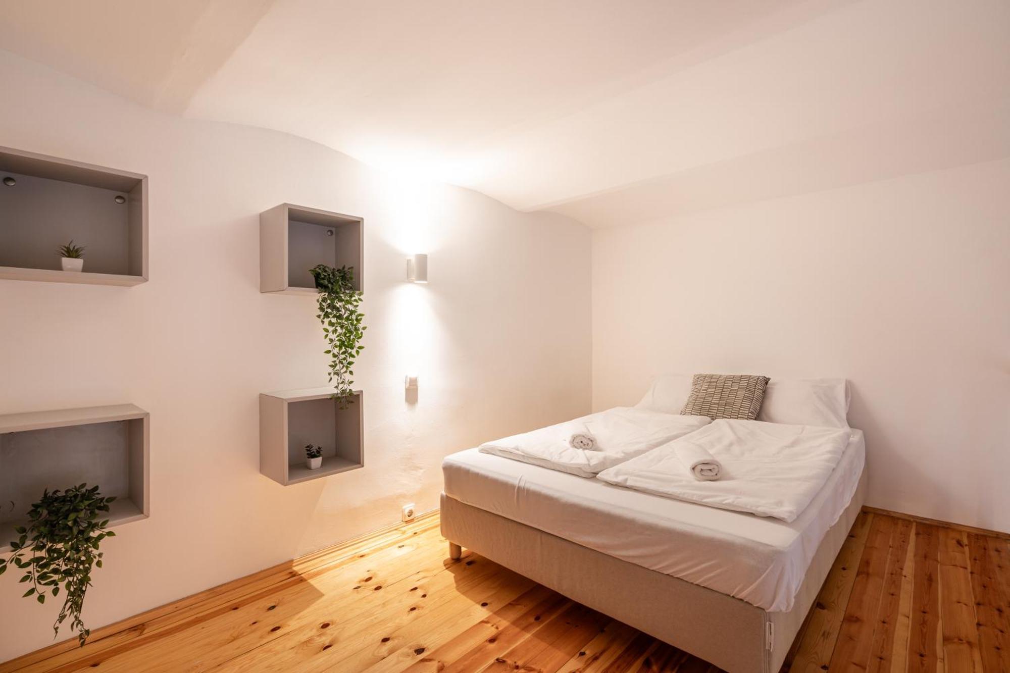 H9- Boutique Apartments, Best Location, By Bqa Budapest Exterior photo