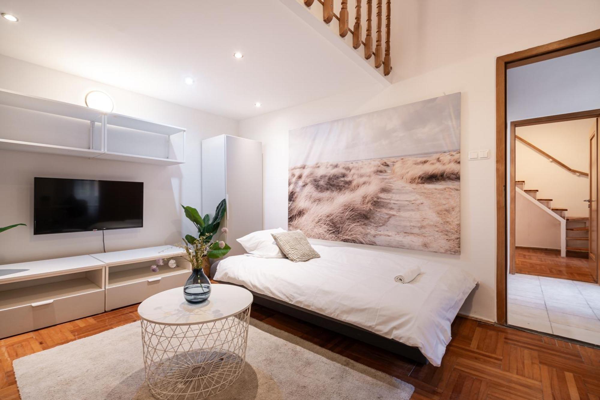 H9- Boutique Apartments, Best Location, By Bqa Budapest Exterior photo